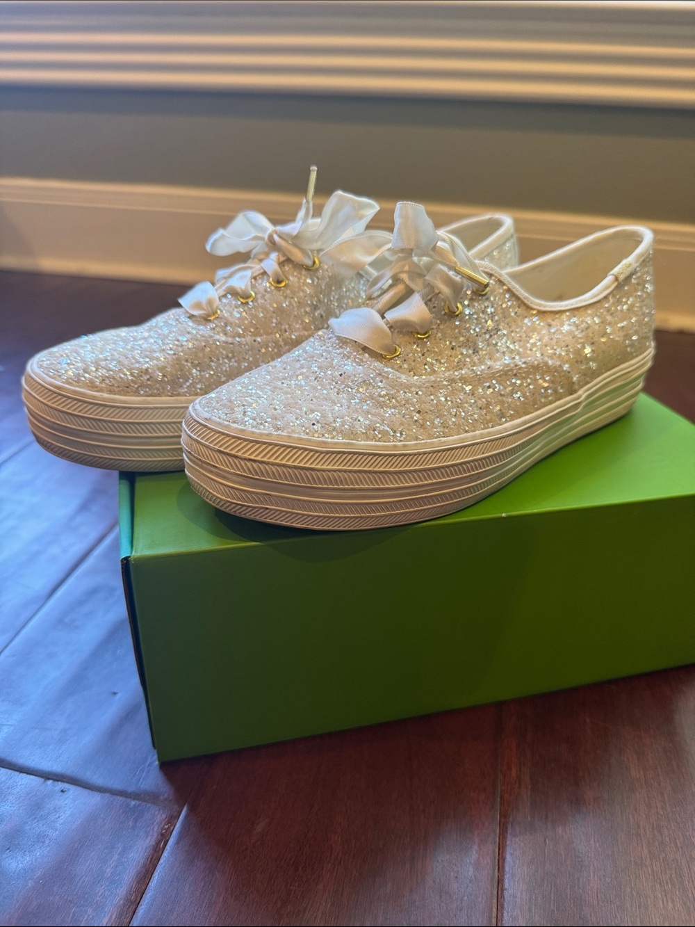 Keds x Kate Spade - Sparkle Platform Sneakers with Satin Laces - White - sz 9 - Picture 2 of 5